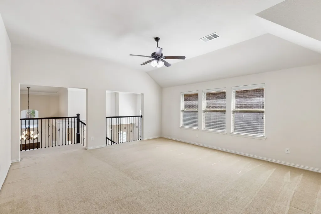 408 Vine Street Irving TX 75039