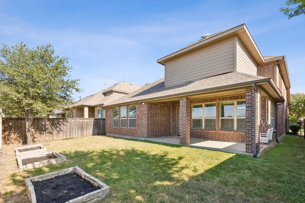 408 Vine Street Irving TX 75039