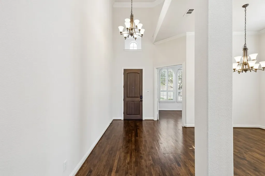 408 Vine Street Irving TX 75039