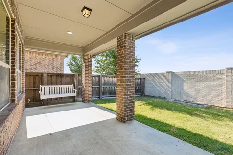 408 Vine Street Irving TX 75039