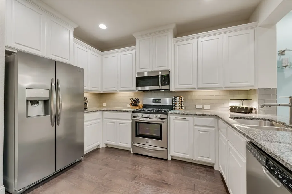 3704 Lantern Lane Mckinney TX 75070