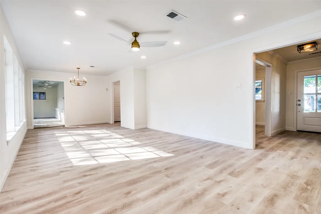 4117 Bilglade Road Fort Worth TX 76109
