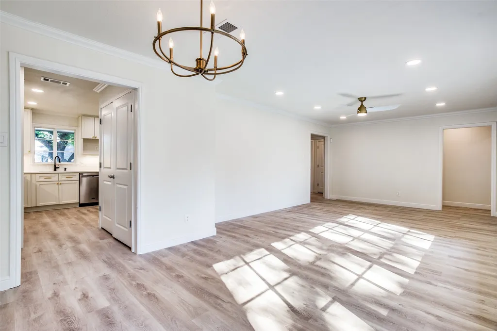 4117 Bilglade Road Fort Worth TX 76109