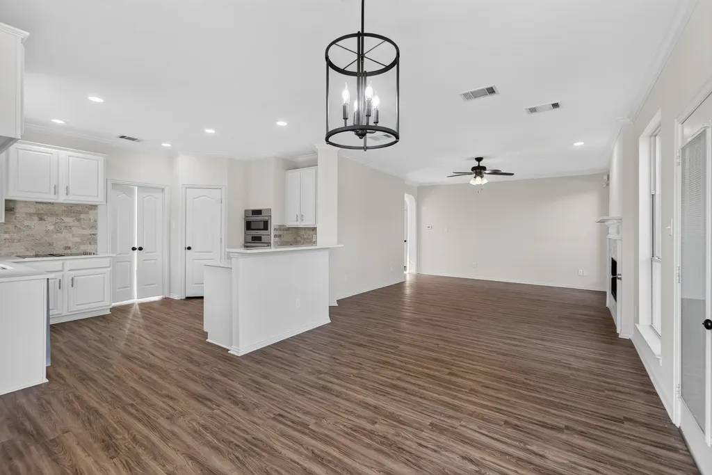 331 Lakeside Drive Shady Shores TX 76208