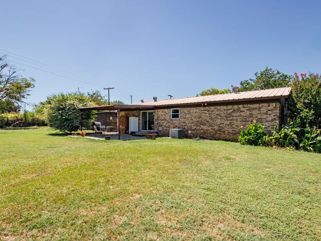 4521 Highway 84 E Early TX 76802