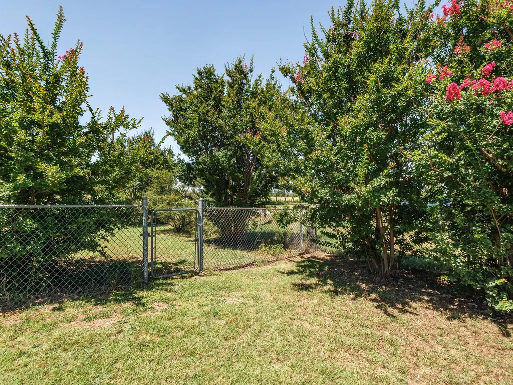 4521 Highway 84 E Early TX 76802