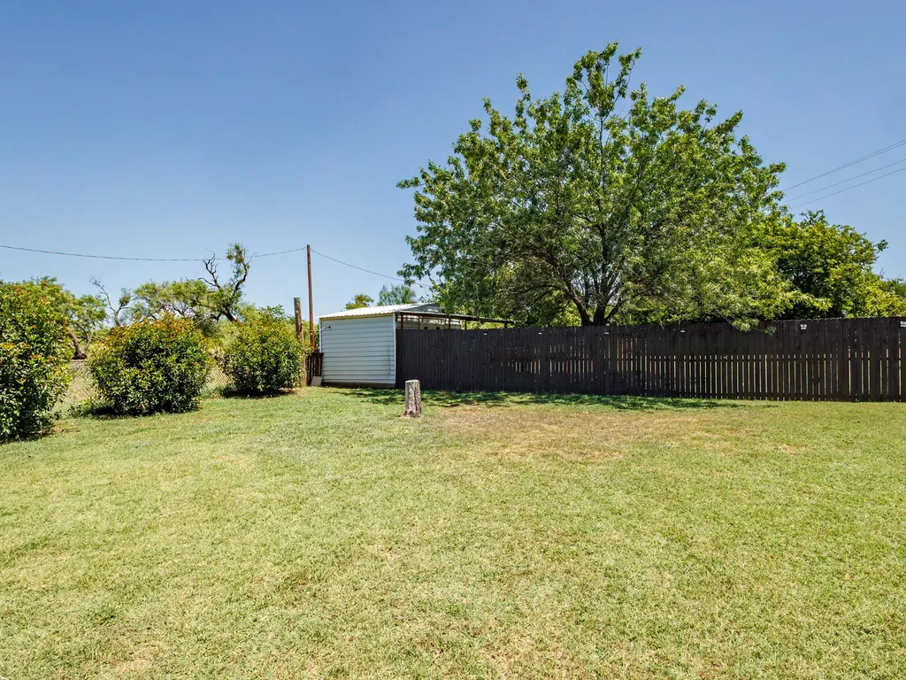 4521 Highway 84 E Early TX 76802