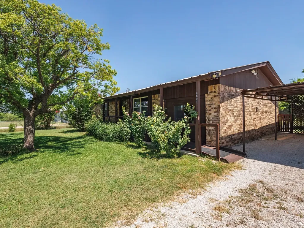 4521 Highway 84 E Early TX 76802