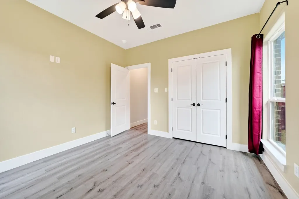 527 Limestone Circle Mabank TX 75147