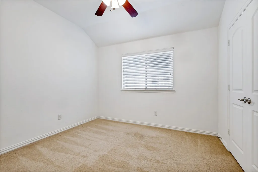 4916 Empire Way Irving TX 75038