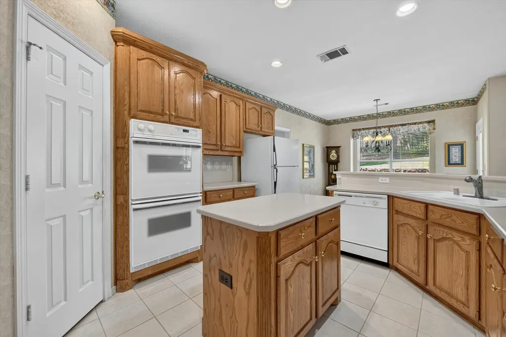 3209 Northwood Drive Highland Village TX 75077