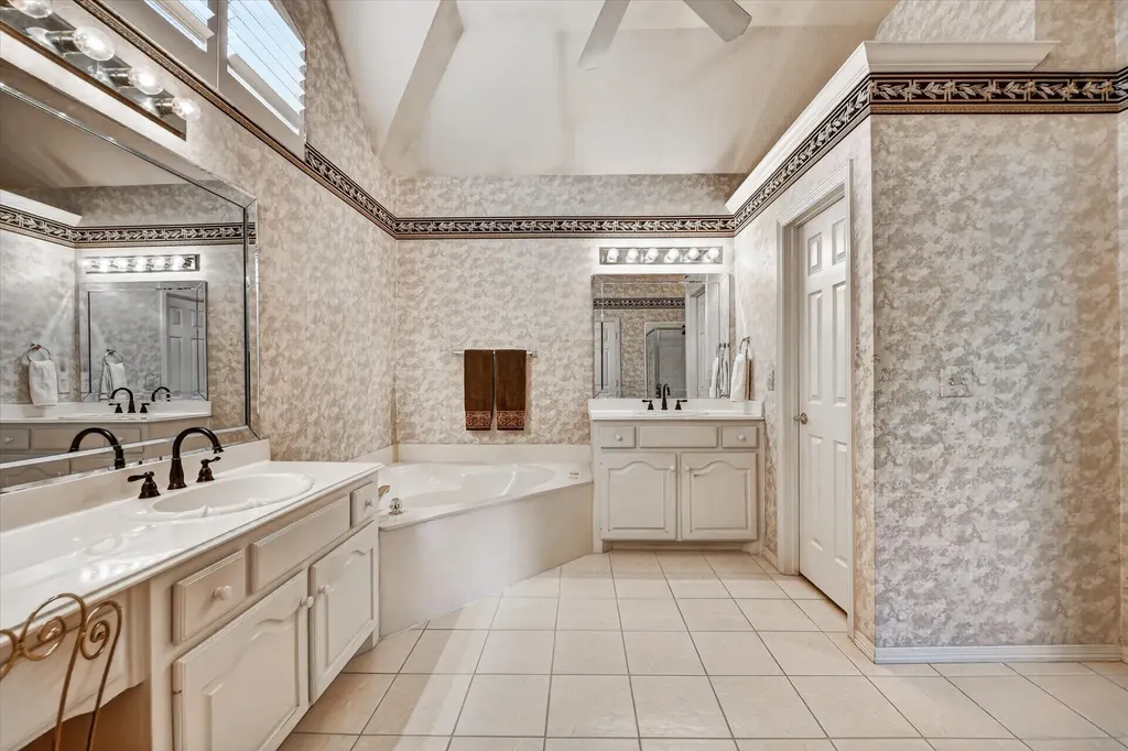 3209 Northwood Drive Highland Village TX 75077