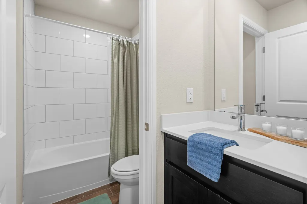 1338 Rolling Meadows Drive Cedar Hill TX 75104