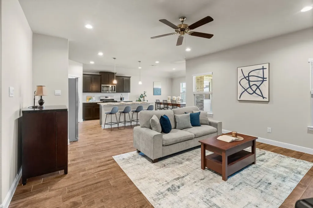 1338 Rolling Meadows Drive Cedar Hill TX 75104