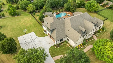 871 Beechwood Lane Fairview TX 75069