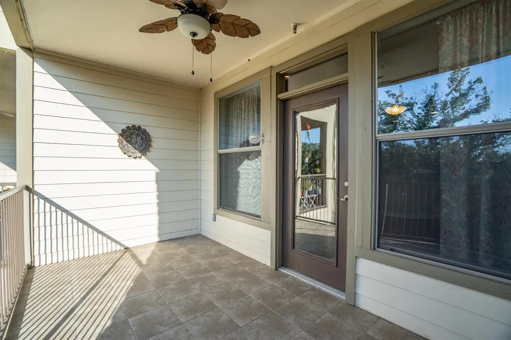 500 Waters Edge Drive Lake Dallas TX 75065