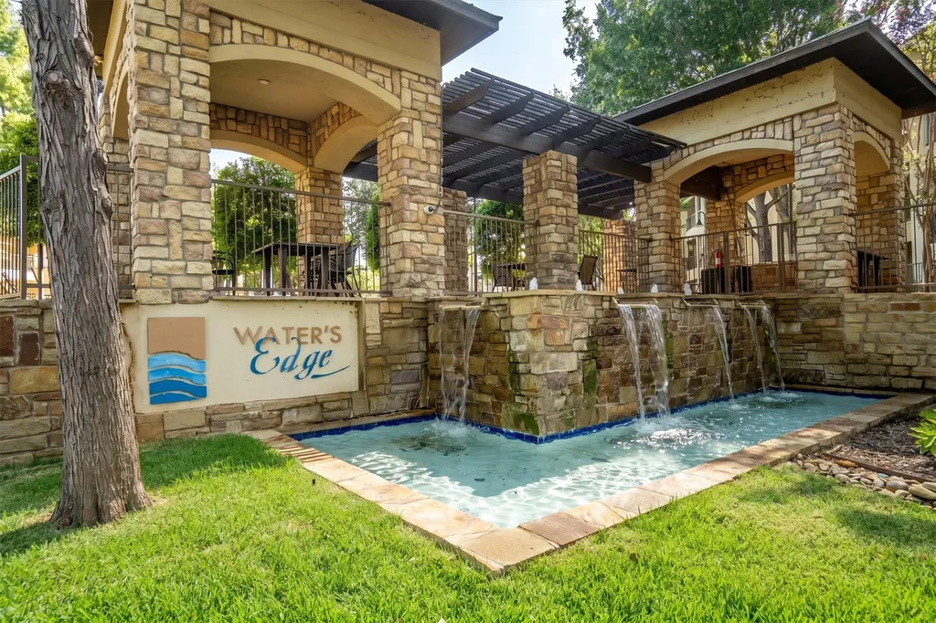 500 Waters Edge Drive Lake Dallas TX 75065