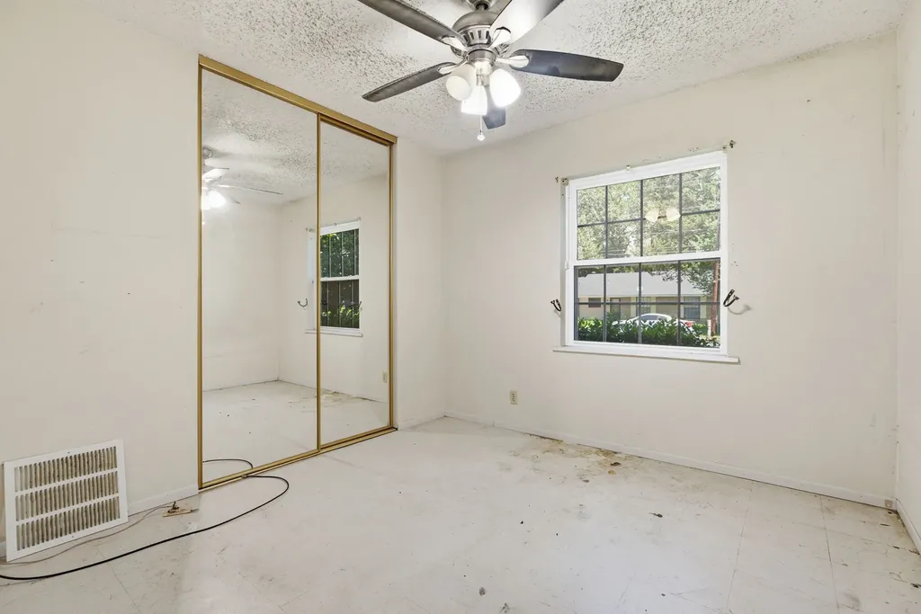 2307 Pinkerton Tyler TX 75701