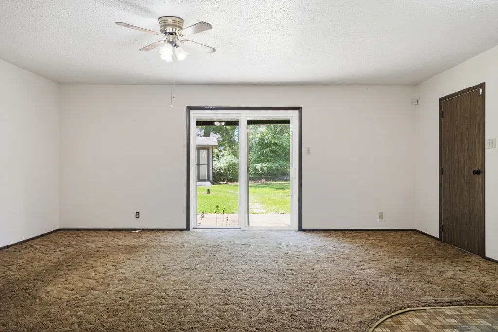 2307 Pinkerton Tyler TX 75701