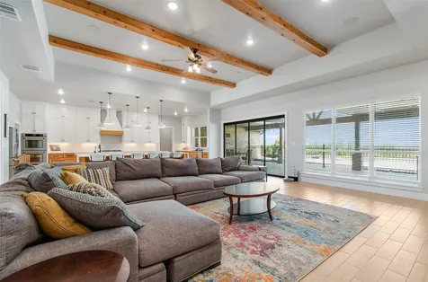 13428 Knob Hill Road Rogers TX 76569