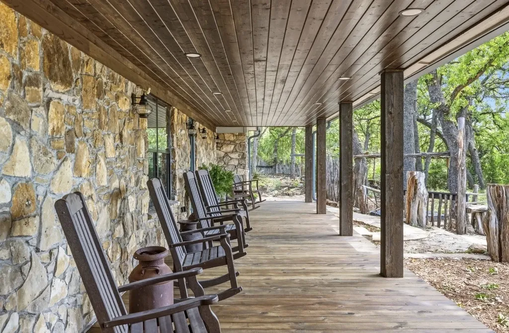 3296 Campbell Trail Early TX 76802