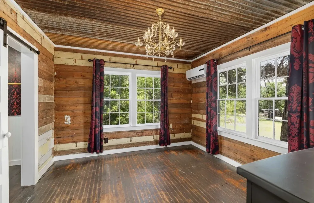 3296 Campbell Trail Early TX 76802