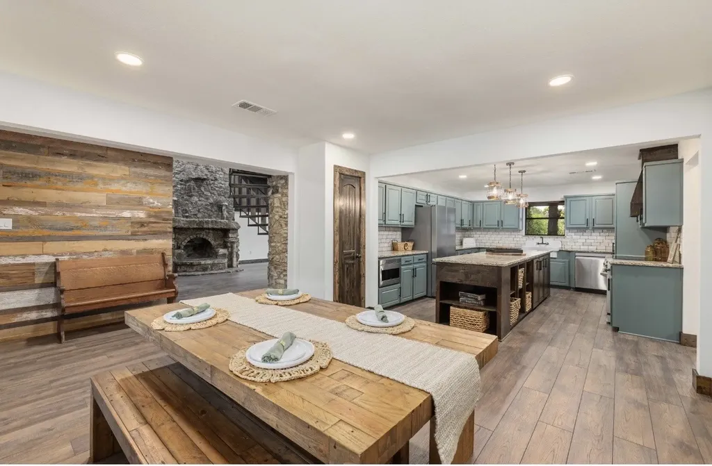 3296 Campbell Trail Early TX 76802