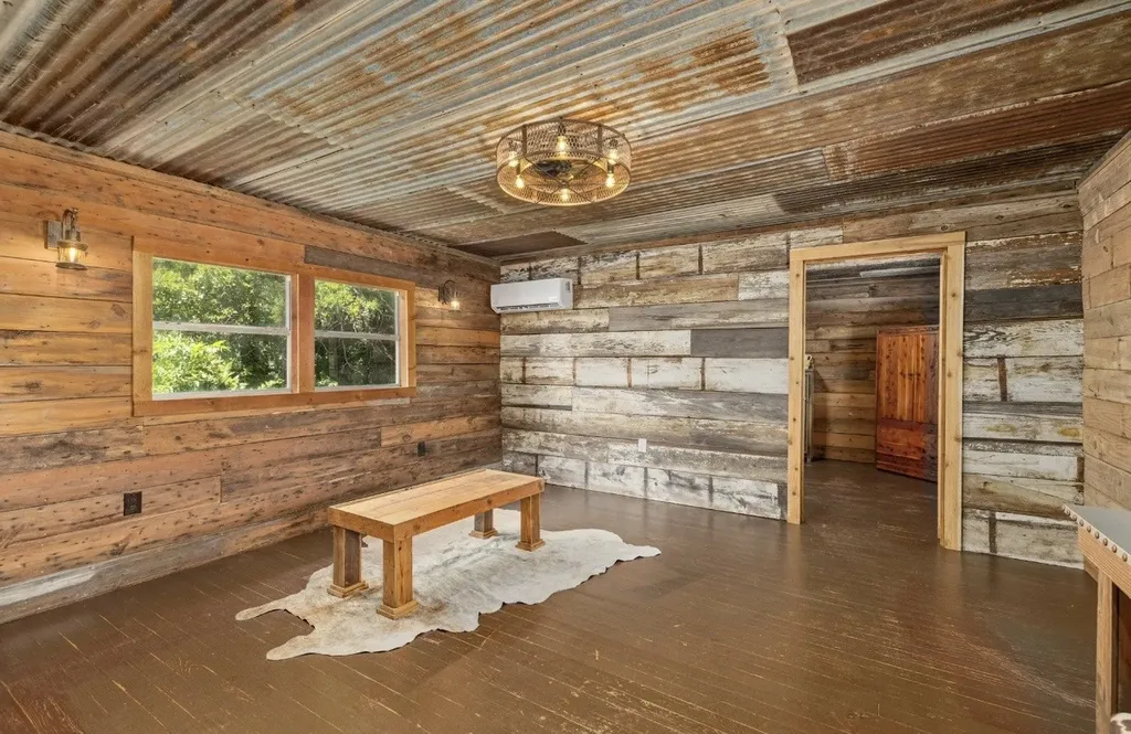3296 Campbell Trail Early TX 76802