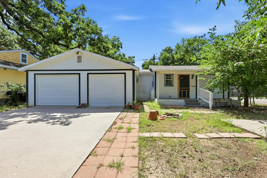415 S Britain Road Irving TX 75060
