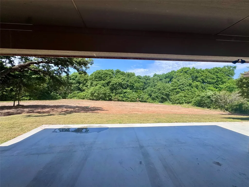 5025 Glenoaks Court Weatherford TX 76088