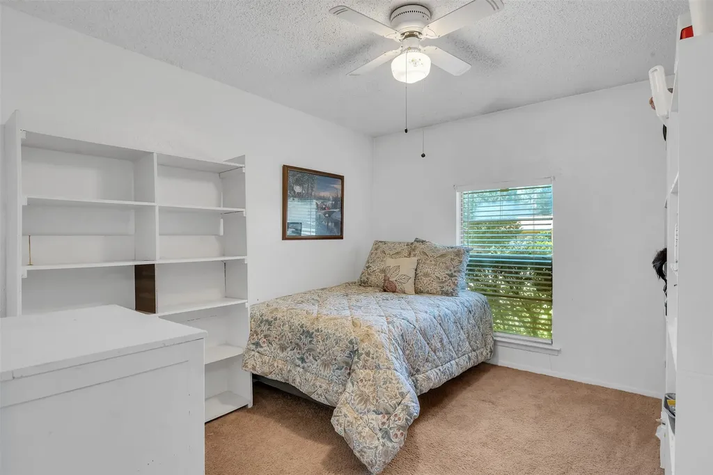 7616 Meadowbrook Drive Watauga TX 76148