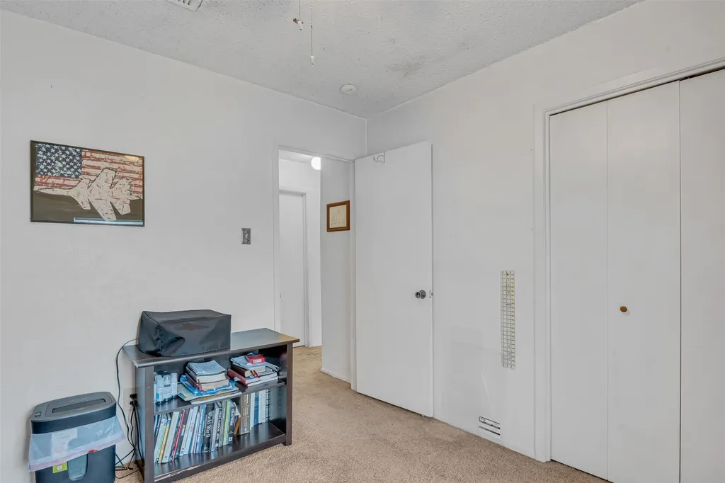 7616 Meadowbrook Drive Watauga TX 76148