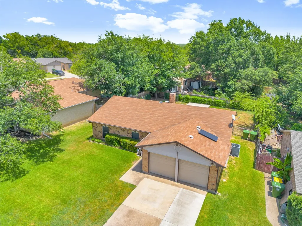 7616 Meadowbrook Drive Watauga TX 76148