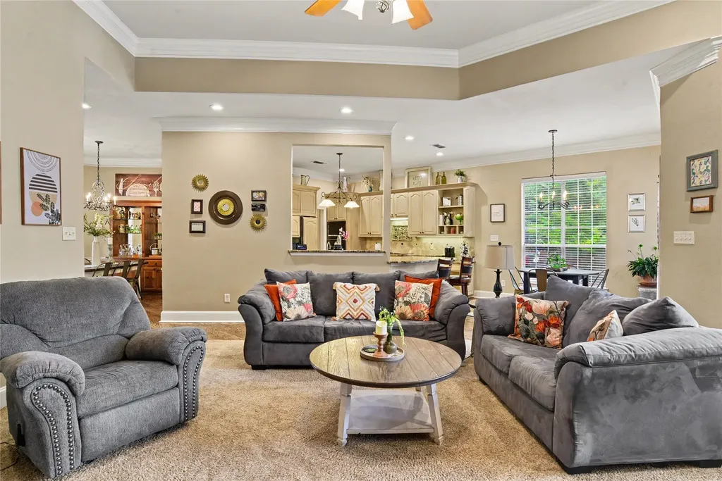4 Griffith Court Terrell TX 75160