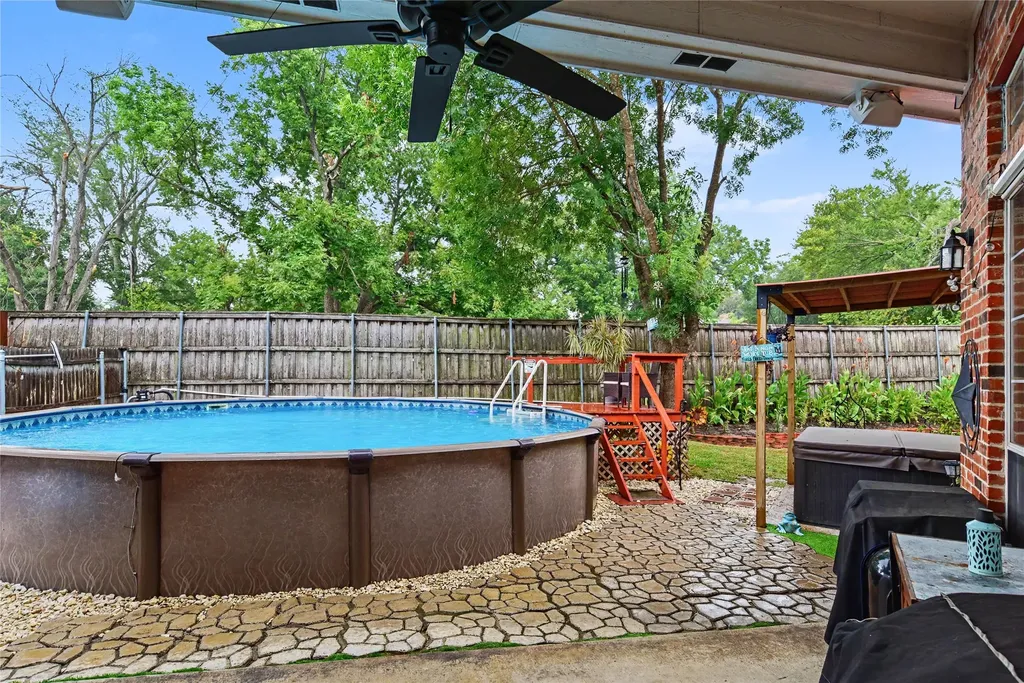 4 Griffith Court Terrell TX 75160