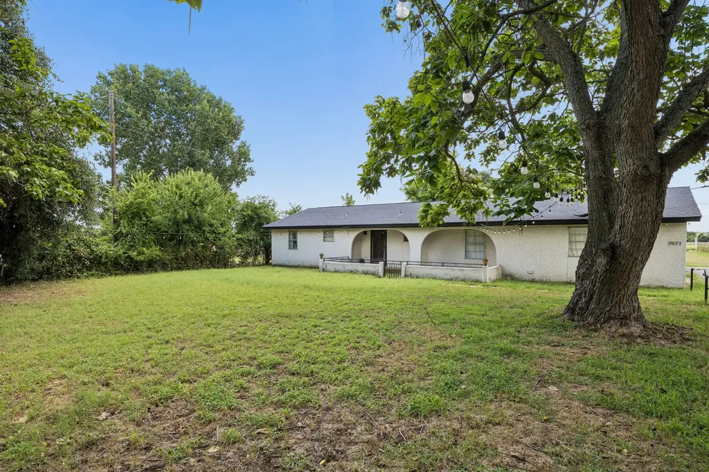 7971 Peden Road Azle TX 76020