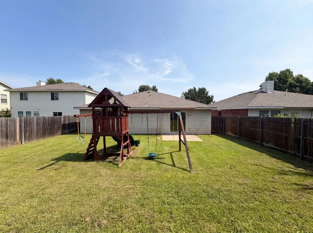 9100 Chisholm Trail Cross Roads TX 76227