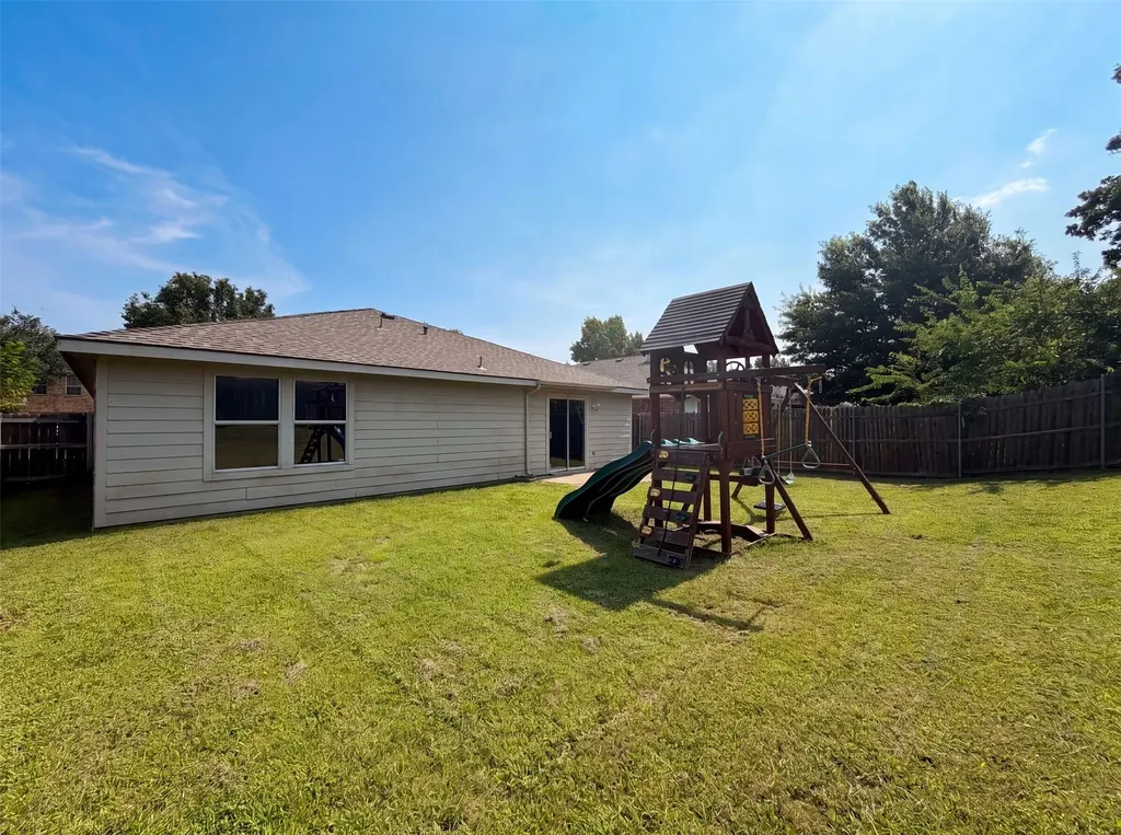 9100 Chisholm Trail Cross Roads TX 76227