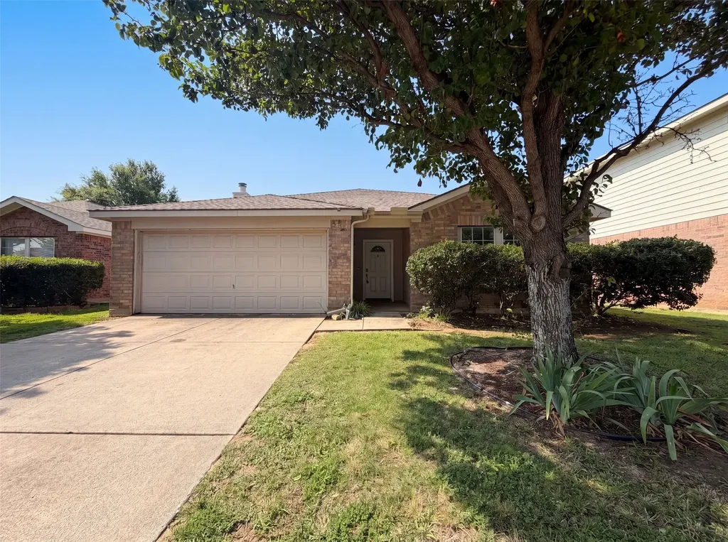 9100 Chisholm Trail Cross Roads TX 76227