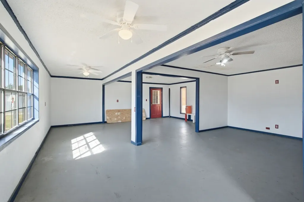 107 Briscoe Gorman TX 76454
