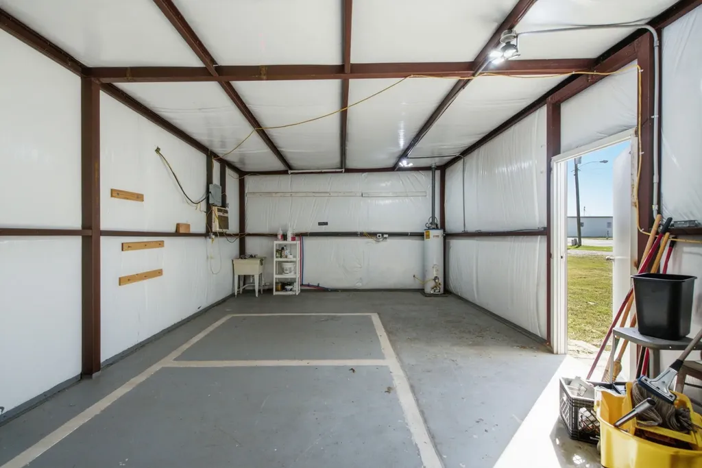 107 Briscoe Gorman TX 76454