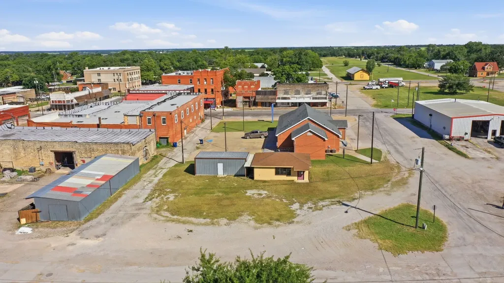 107 Briscoe Gorman TX 76454