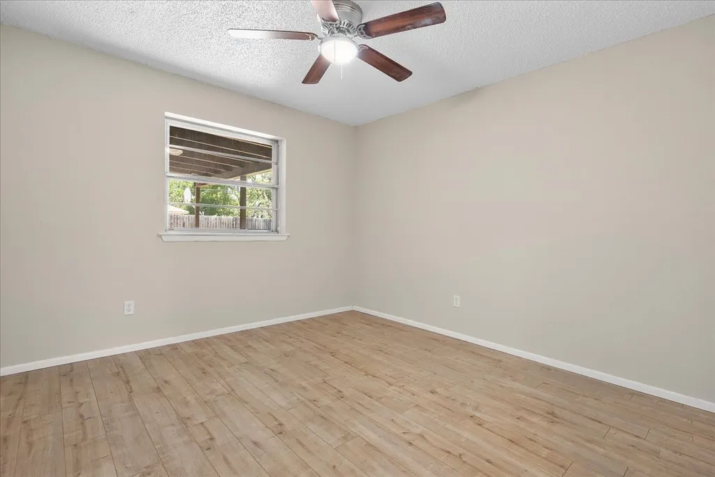 7409 Pinehurst Drive W Fort Worth TX 76134
