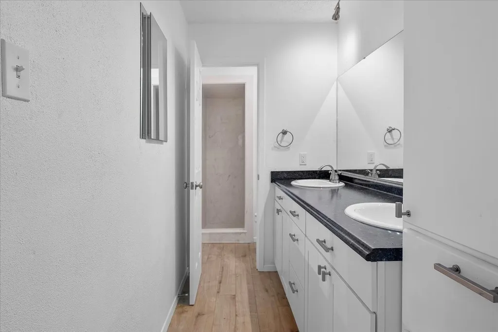 7409 Pinehurst Drive W Fort Worth TX 76134