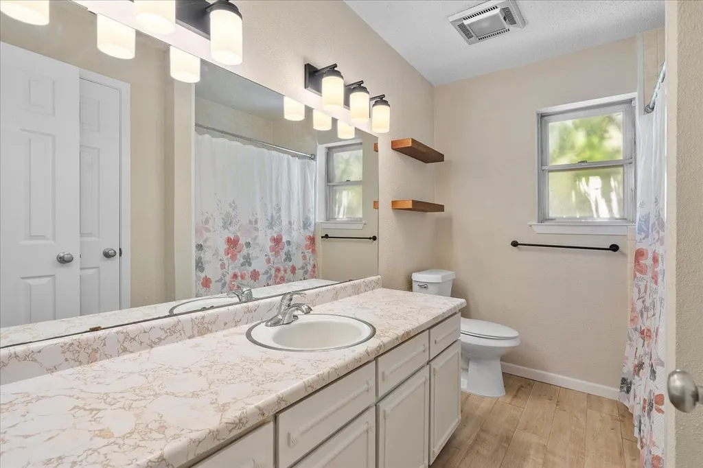 7409 Pinehurst Drive W Fort Worth TX 76134