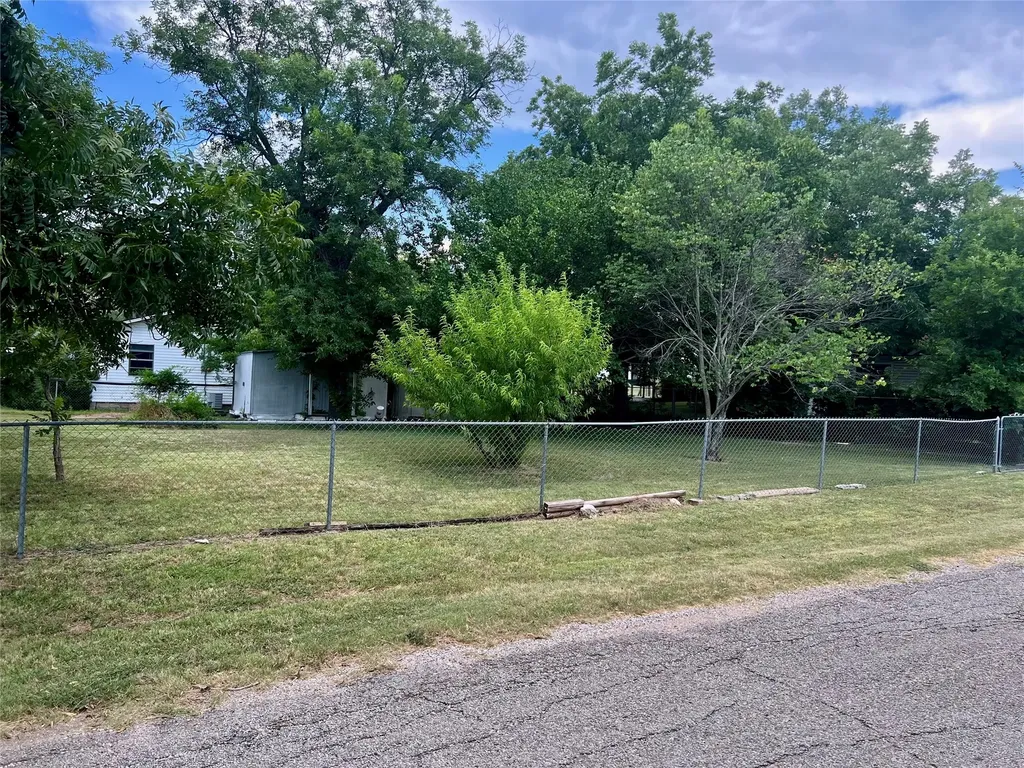 169 Glenn Street Bluff Dale TX 76433