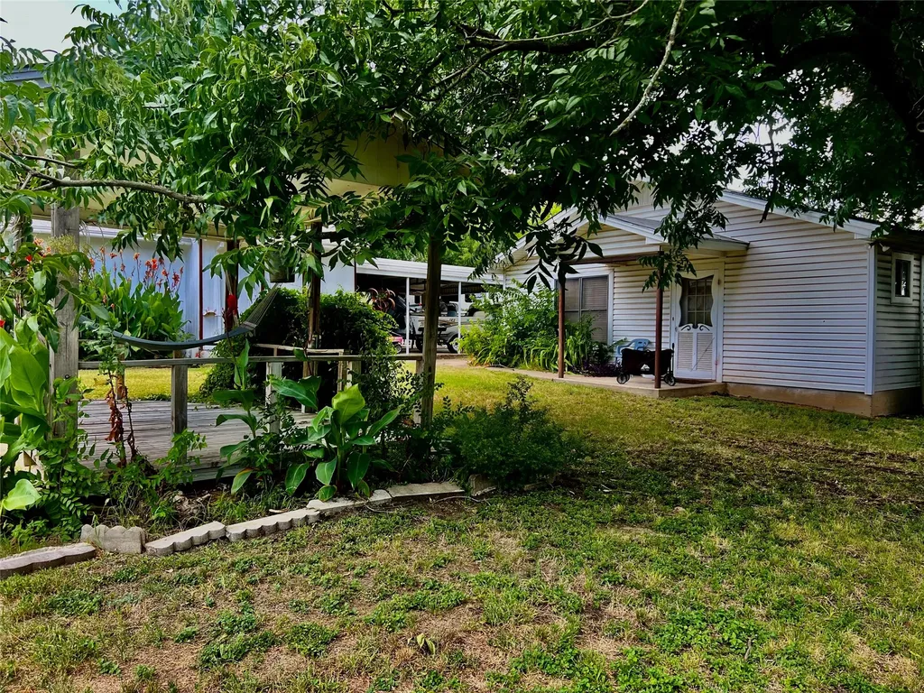 169 Glenn Street Bluff Dale TX 76433