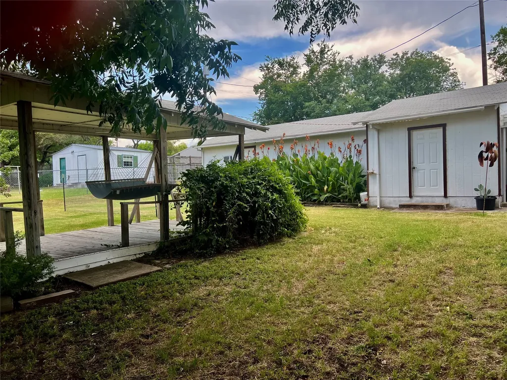 169 Glenn Street Bluff Dale TX 76433