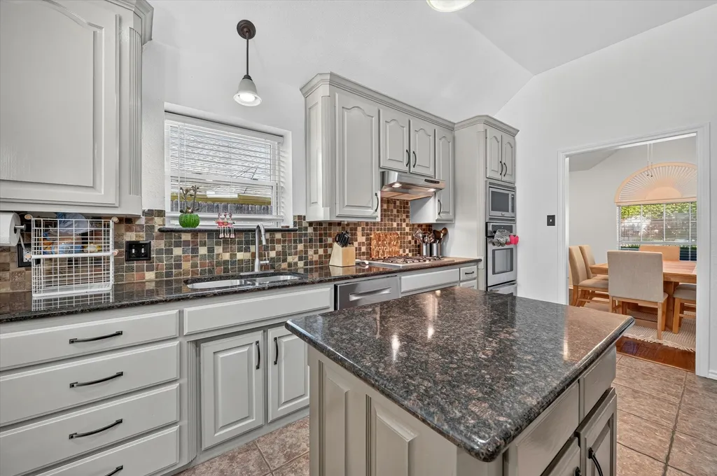 7312 Cottonwood Court North Richland Hills TX 76182