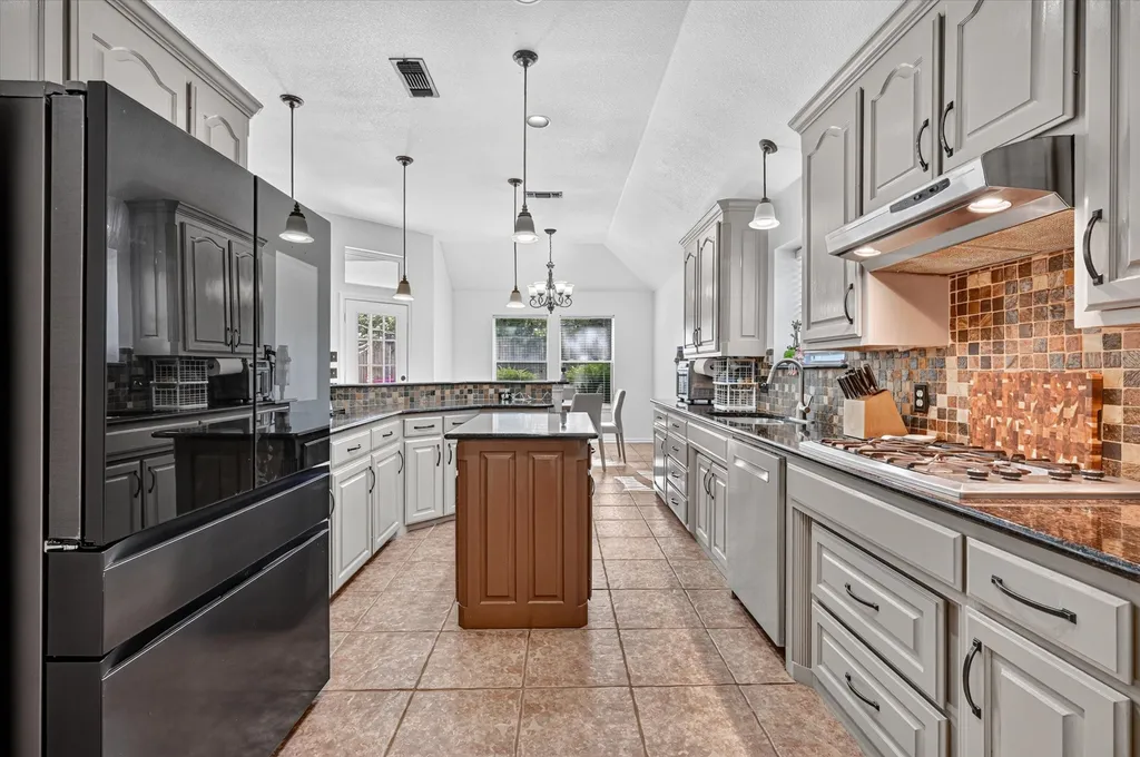 7312 Cottonwood Court North Richland Hills TX 76182